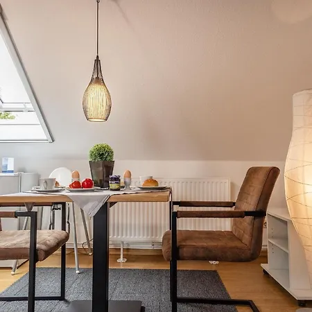 50028 Apartment